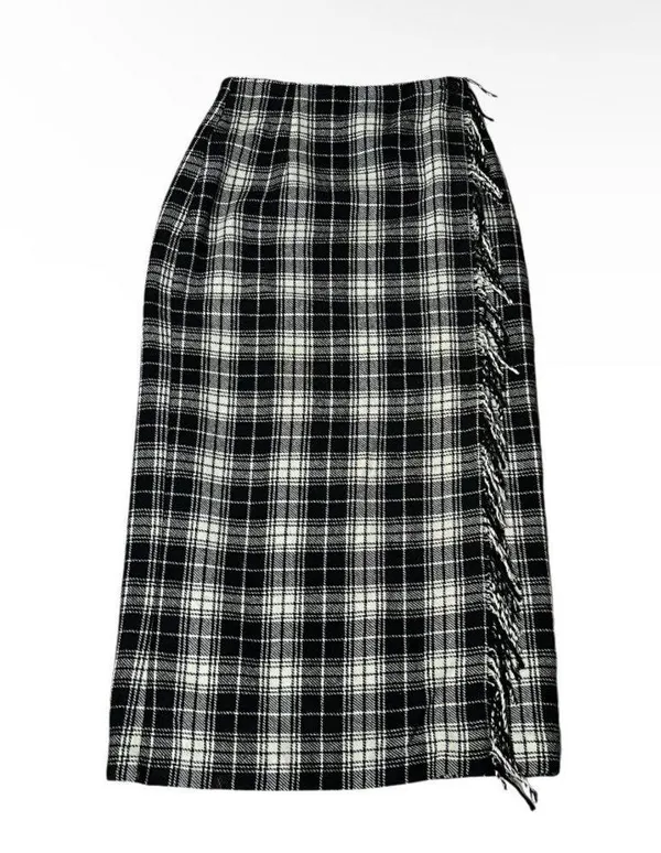 CAMBRIDGE COUNTRY Plaid Skirt Black White Wrap Fringe Edge Midi Size 6 VINTAGE - Image 4