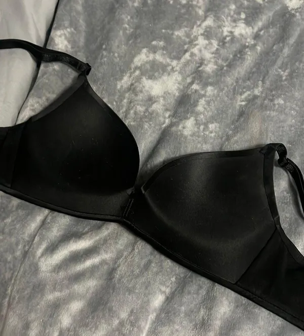 Victoria's Secret Bra - Image 2