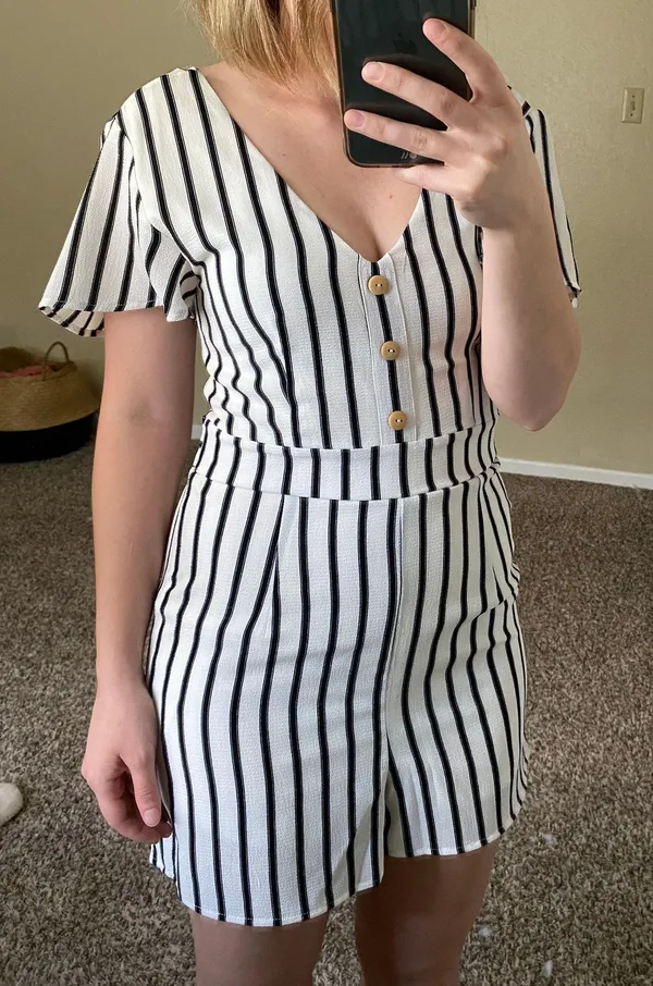 BNWT Romper - Image 3