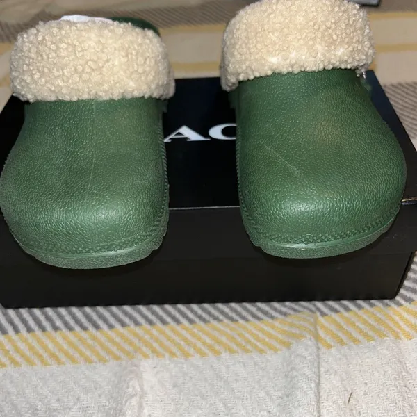 Coach Womens Lola Leather Slip On Flat Clogs Shoes Hunter Green 5B. Leather Uppe - Image 5