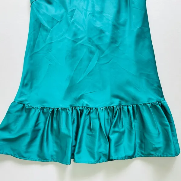 Hemline Rita Miin Ruffle Dress Emerald Green Size Medium Satin Cocktail Party - Image 4