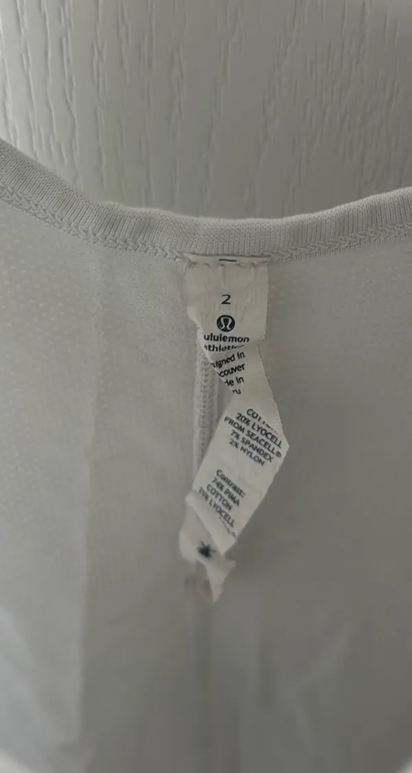 Lululemon Mesh Scoop Neck White Tank - Image 3