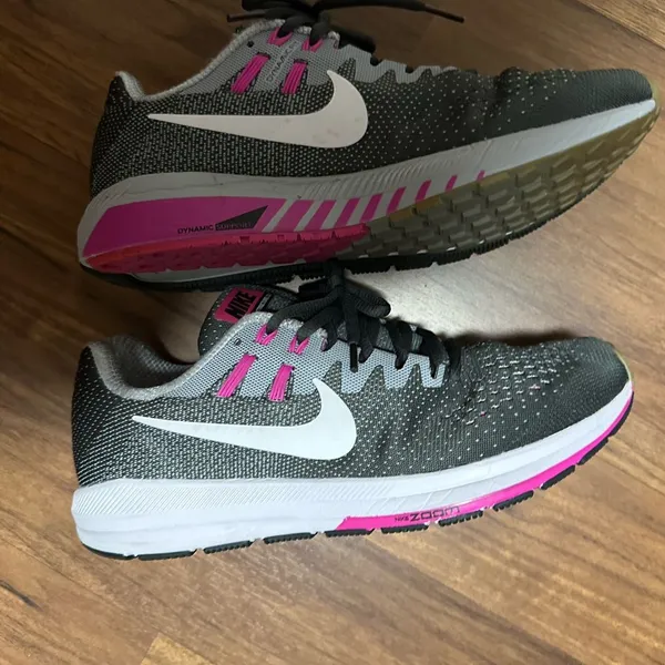 Nike Gray and Pink Athletic Sneakers - Image 5