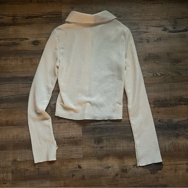 Cider Womens Cream/Beige Textured Long Sleeve Collared Button Down Crop Top Sz S - Image 6