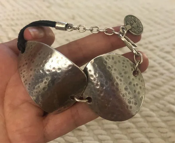 Gorgeous, silver COIN Bracelet - Image 5