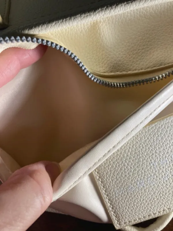 Cream The Tote Bag Small Leather Shoulder Tote - Image 7