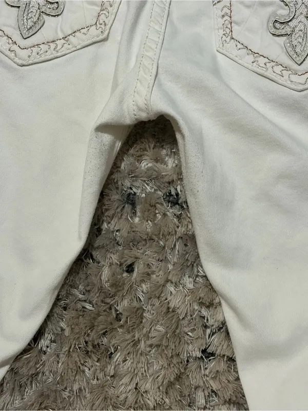 Rock Revival White Women's Skinny Jeans size 26 - Image 7