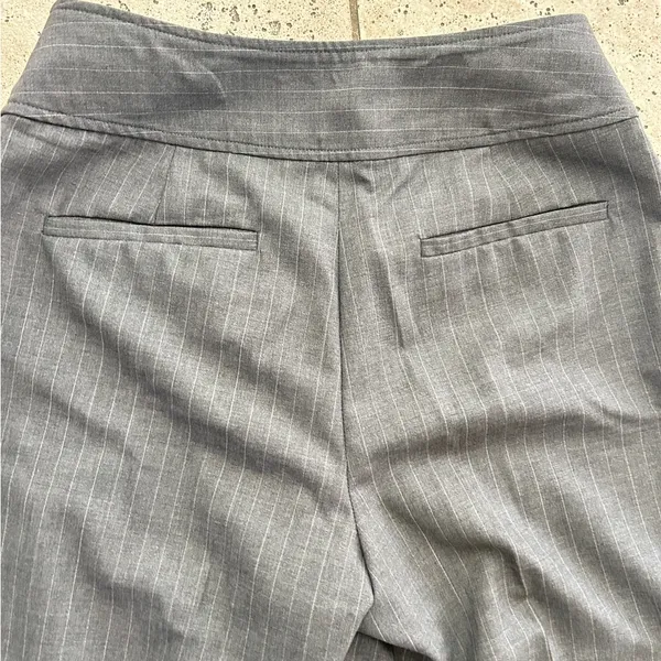 Like new Banana Republic wide leg 96% wool Pants size 6 - Image 6