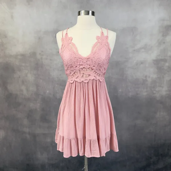 Trixxi Lace Overlay Mini Dress Size Small‎ Pink Flowy Boho Coquette Summer Girly - Image 2
