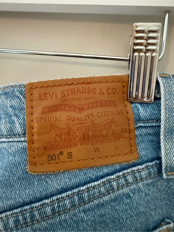Levi’s 501 Skinny High Rise Blue Jeans Women’s W28 L28 Button Fly - Image 6