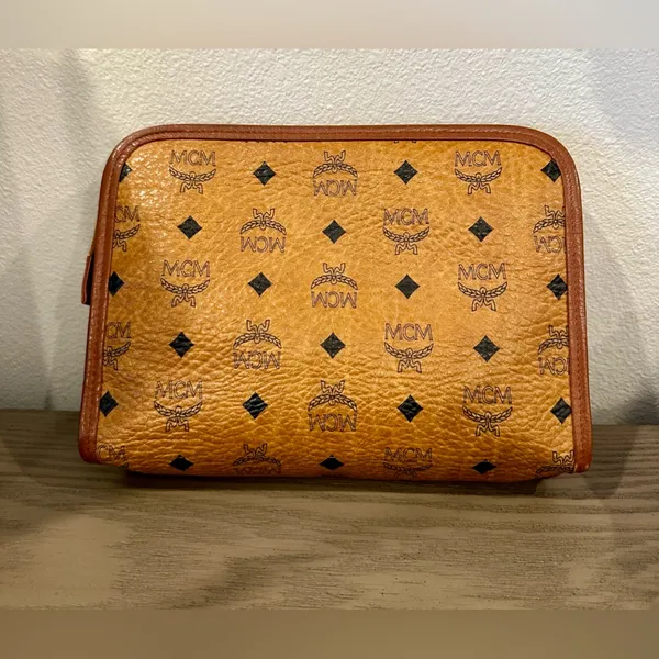 Vintage MCM Brown Visetos Leather Clutch - Image 3