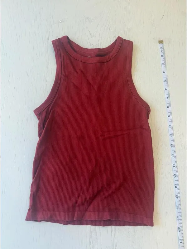No Boundaries Burgundy Ribbed Tank Top Size Medium - Image 4