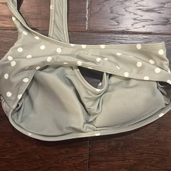 Abercrombie Polka Dot One-Shoulder Bikini Top Small - Image 2