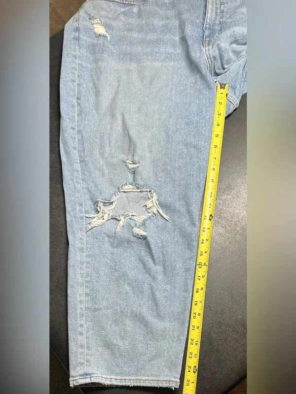 Madewell Plus Size 22W “The Mom Jean” Curvy Perfect Mid-Rise Vintage Jean - Image 5