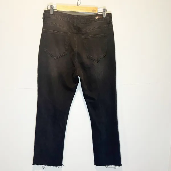 Risen Black High Rise Cropped Distressed Jeans - size 28 - Image 2