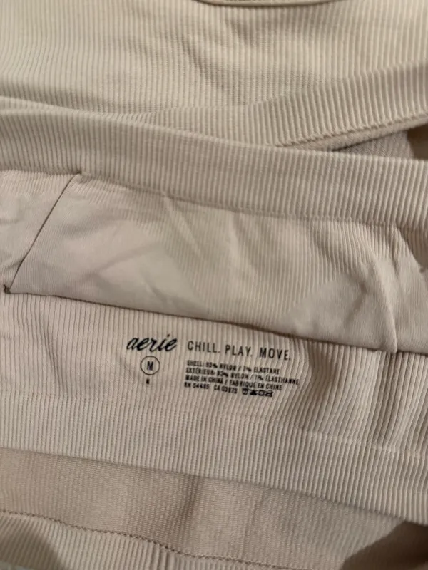 Aerie Chill Play Move Top - Image 2