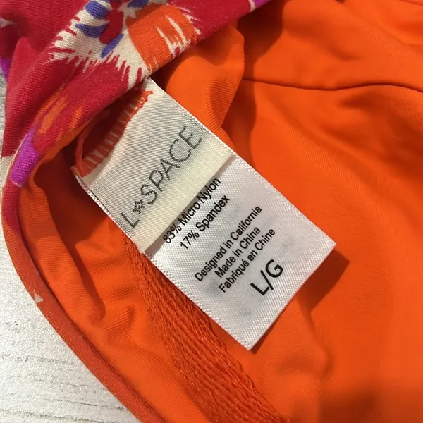 L Space Super Bloom Bikini Size Large - Image 4
