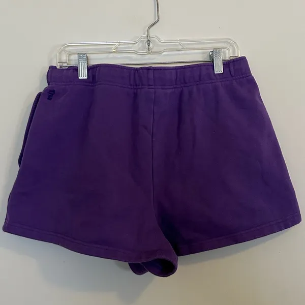 Aritzia TNA Cozy Boyfriend Fleece Purple Shorts - Image 2