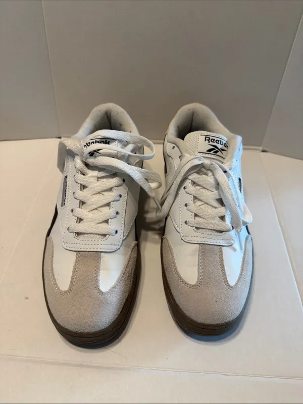 Reebok Womens White & Black Low-Top Sneakers with Brown Sole - Image 3