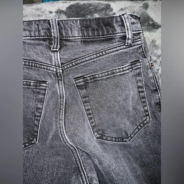 Abercrombie 90s Straight Jean Curve Love Ultra High Rise Jean Size 25 (0 Reg) - Image 10