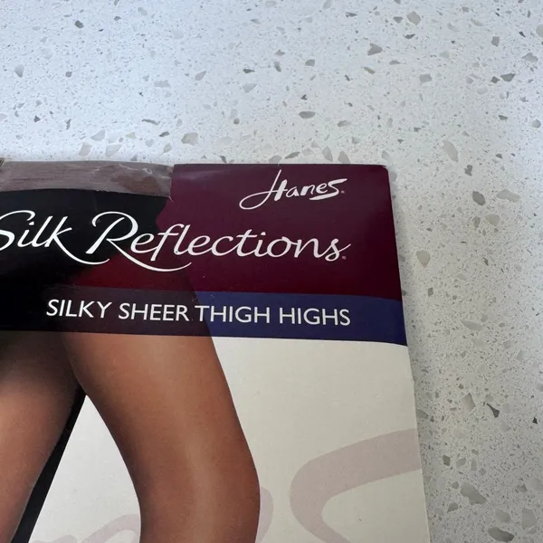 Hanes‎ Silk Reflections Silky Sheer Thigh Highs Sandalfoot Barely There Size EF - Image 2