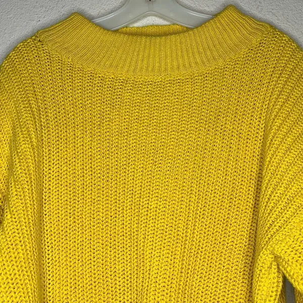 Vintage Gap Sweater‎ - Image 3
