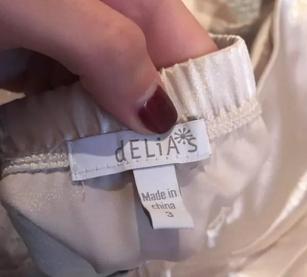 Delia’s Semi Formal Dress - Image 4