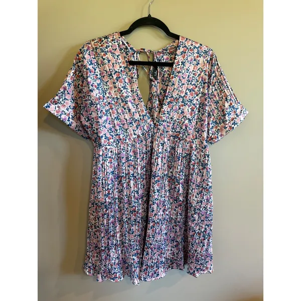 Lulus Floral Print Mini Dress V Neck Empire‎ Waist Tie Back Short Sleeve S - Image 3