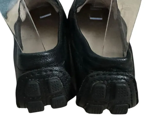 Cole Haan Shelby II Tumbled Leather driving Loafers Gold CH Logo Size 5.5 Black - Image 4
