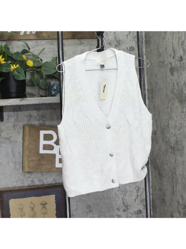 NWT Universal Thread Womens Button-Front Sweater Vest 94429990 Light Gray XXL - Image 2