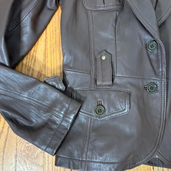 Danier Brown Leather Jacket Military Style Pockets Button Closure women's‎ XS - Image 5