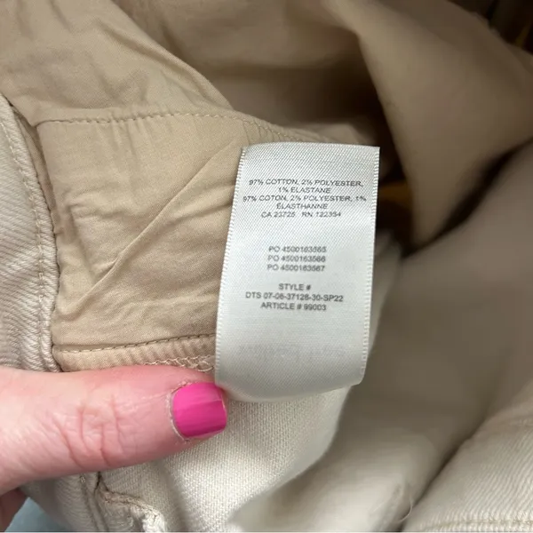Aritzia Wilfred Free Modern Cargo Pant Birch Off White Cream 10 NWOT - Image 12