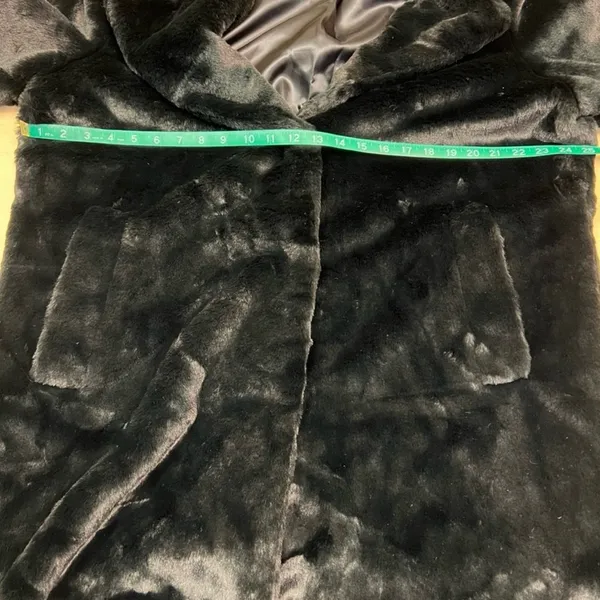 DKNY Women's Black Front‎ Button Down Faux Fur Jacket Coat - Image 9