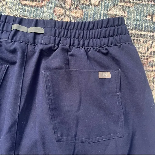 Figs Women's Navy Uman Relaxed Jogger Scrub Pants Size XL - Image 12