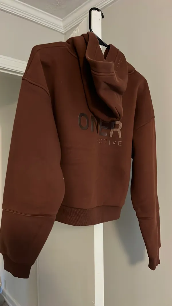 ONER ACTIVE CHOCOLATE BROWN SET. SMALL TOP. MEDIUM BOTTOMS.  - Image 2