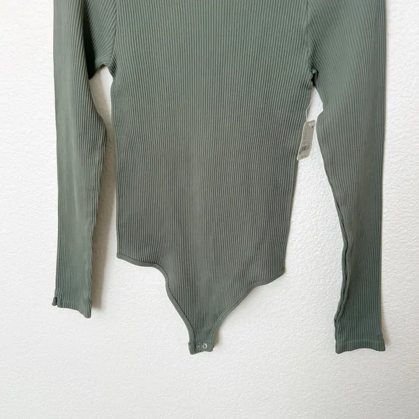 [Free People] Army Green XYZ Bodysuit Long Sleeve Ribbed Turtleneck NWT Sz L/XL - Image 6
