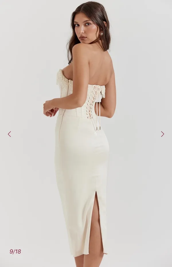 White dress Size M - Image 2