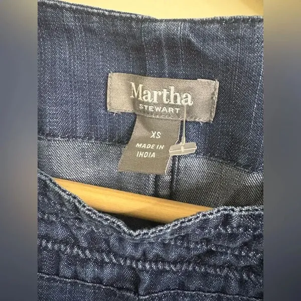 NWOT Martha Stewart Short Sleeve Denim Shift Dress- XS - Image 3