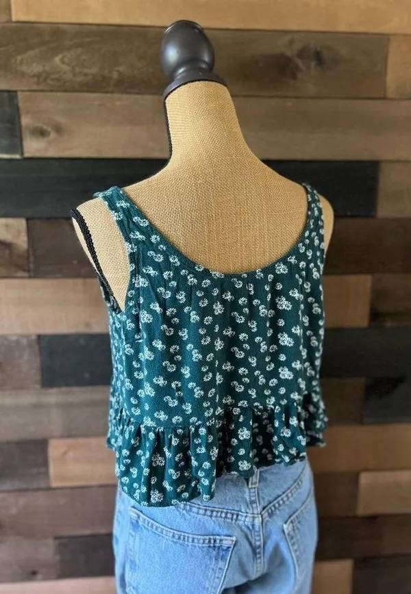 PacSun LA Hearts Green & White Floral Cropped Tank Top - Image 6