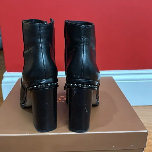 Coach Justina Black Ankle Boots‎ Women's Beaded Chain Accents size 6.5 - Image 4