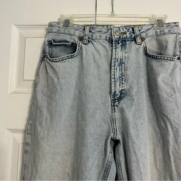 BDG Urban Outfitters Mom High Rise Light Wash Jeans - Image 4