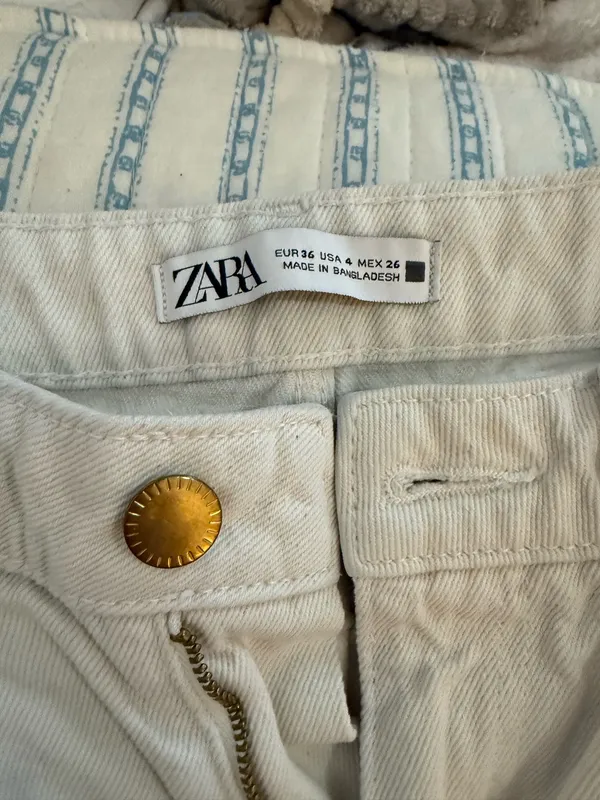 ZARA Jeans - Image 3