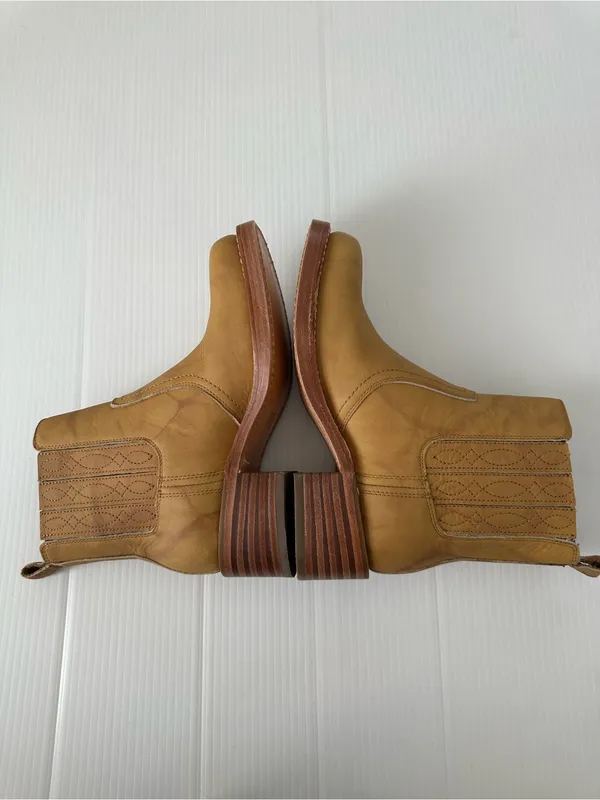 Frye Campus Chelsea Boot Banana, 6.5 - Image 5