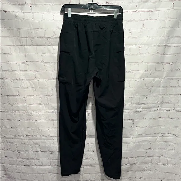 Avalanche Women's Black Savannah Cargo Jogger Hiking Pants Size‎ Small - Image 3