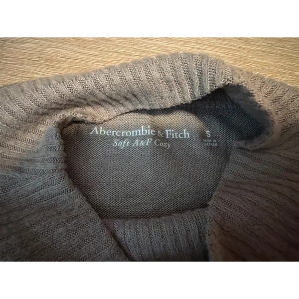Abercrombie Fitch Soft Cozy Mock Neck Women's Sm Lightweight Long Sleeve Sweater - Image 6