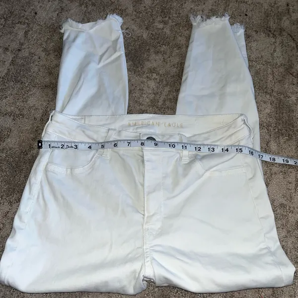 American Eagle White Distressed High-Waisted Jeans with Frayed Hem size 14 - Image 3