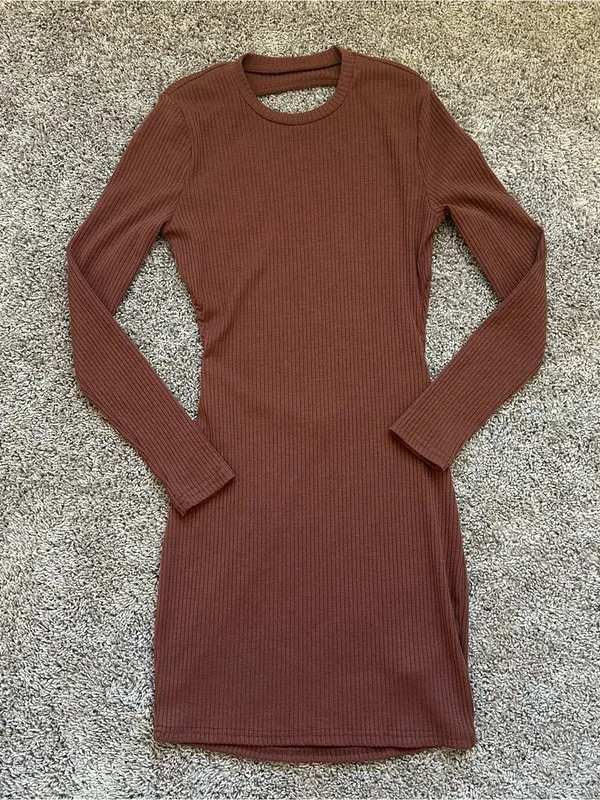 Ribbed Long-Sleeve Cutout Dress in Brown - Image 3