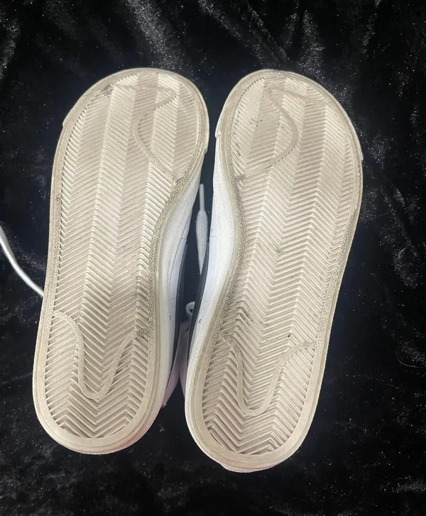 Nike Blazers - Image 6