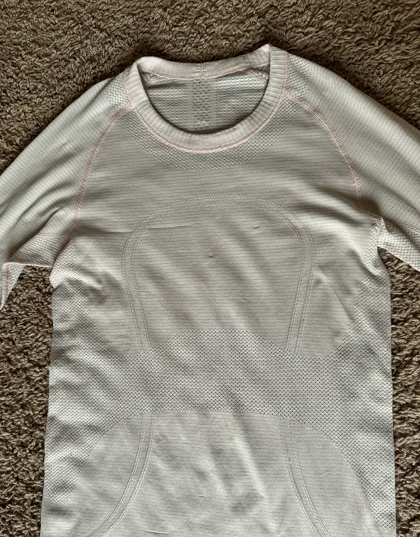Lululemon Swiftly Tech Long Sleeve Shirt White and Light Pink - Image 2