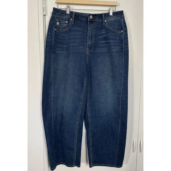 NWOT Seven7 Relaxed Fit High Waist Pieced Barrel Jeans in Canyon Size 12 - Image 3